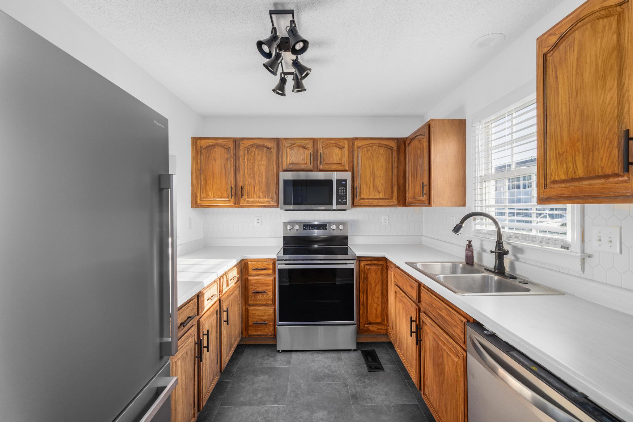 152 Gray Station Road - 8