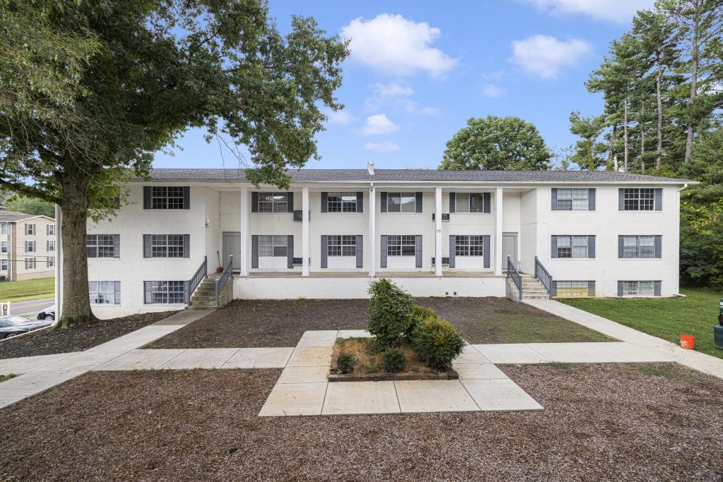 1429 Stratford Road - 9