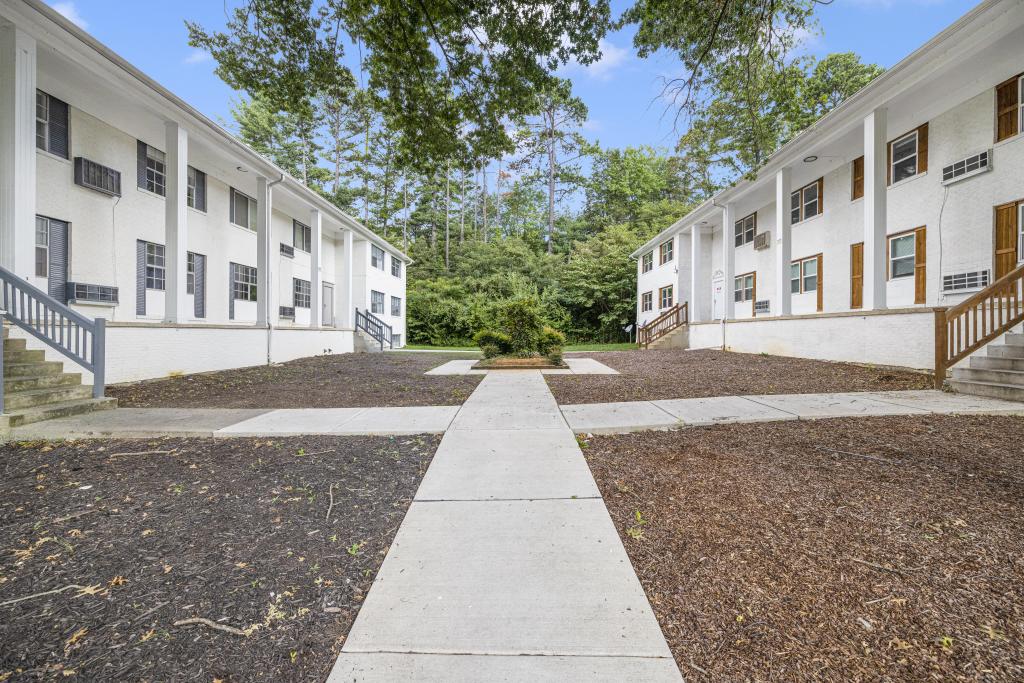 1429 Stratford Road - 5
