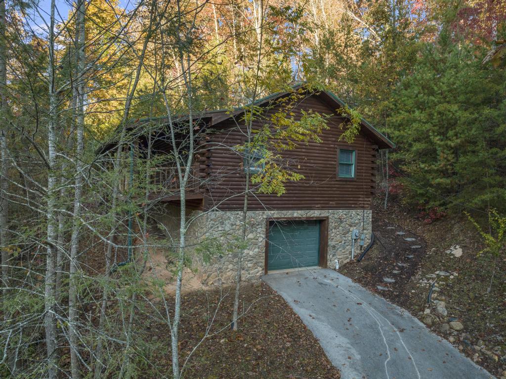 338 Cherokee Circle