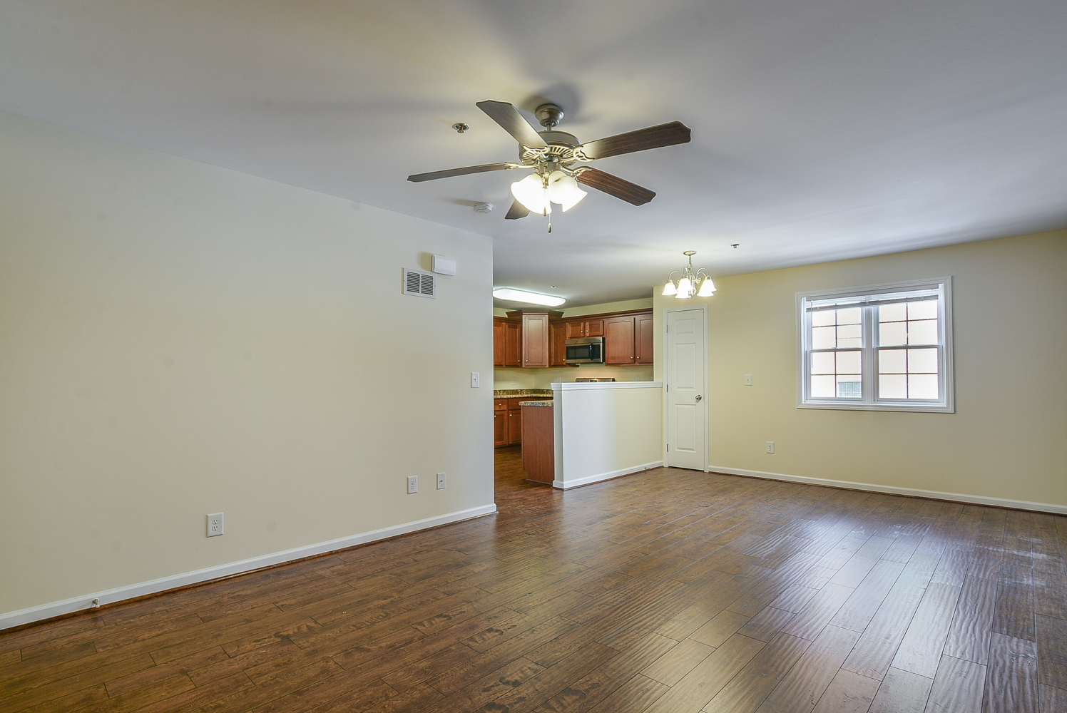 407 South Roan Street - 301